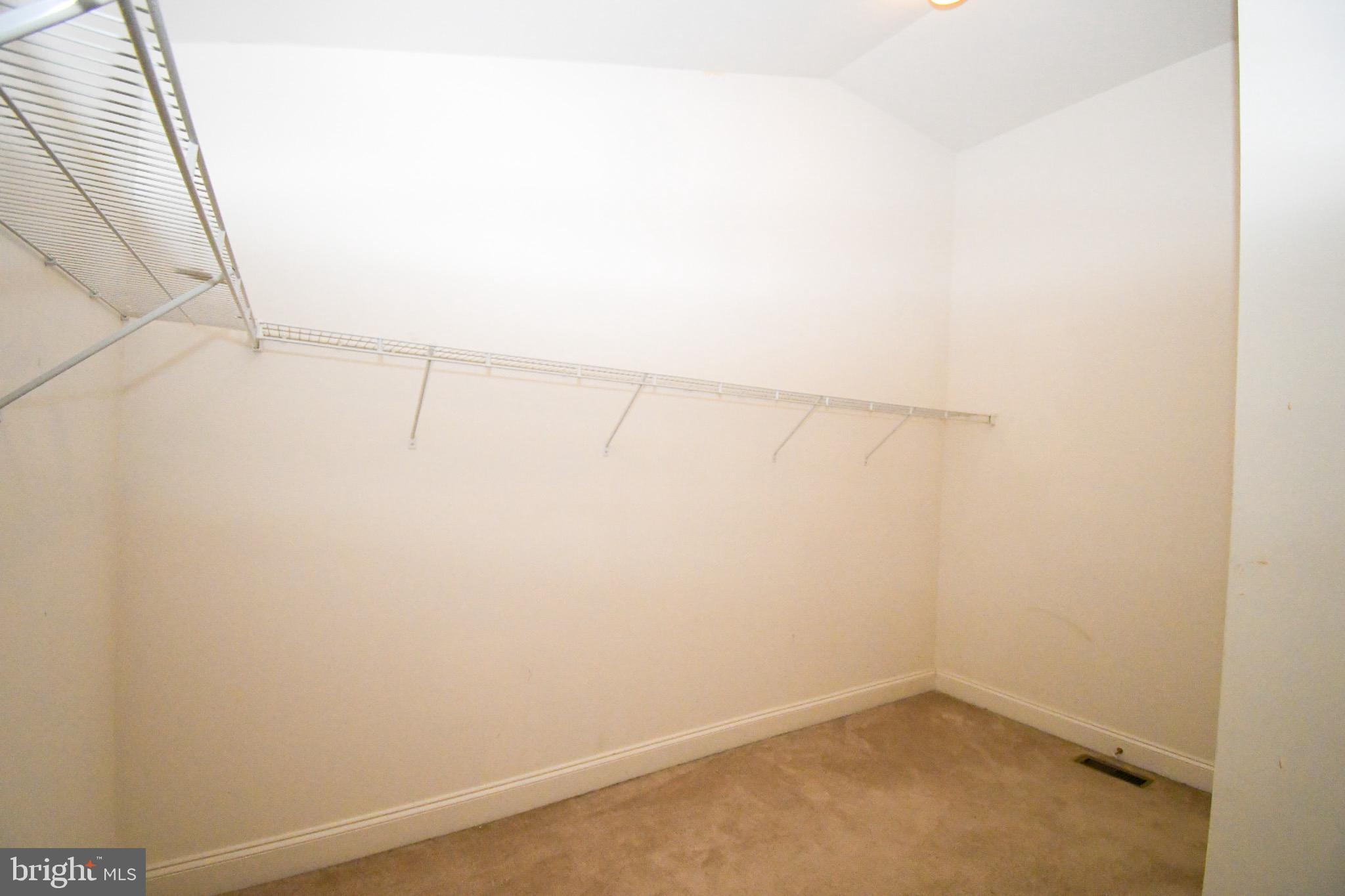 4310 VINTAGE IVY LN