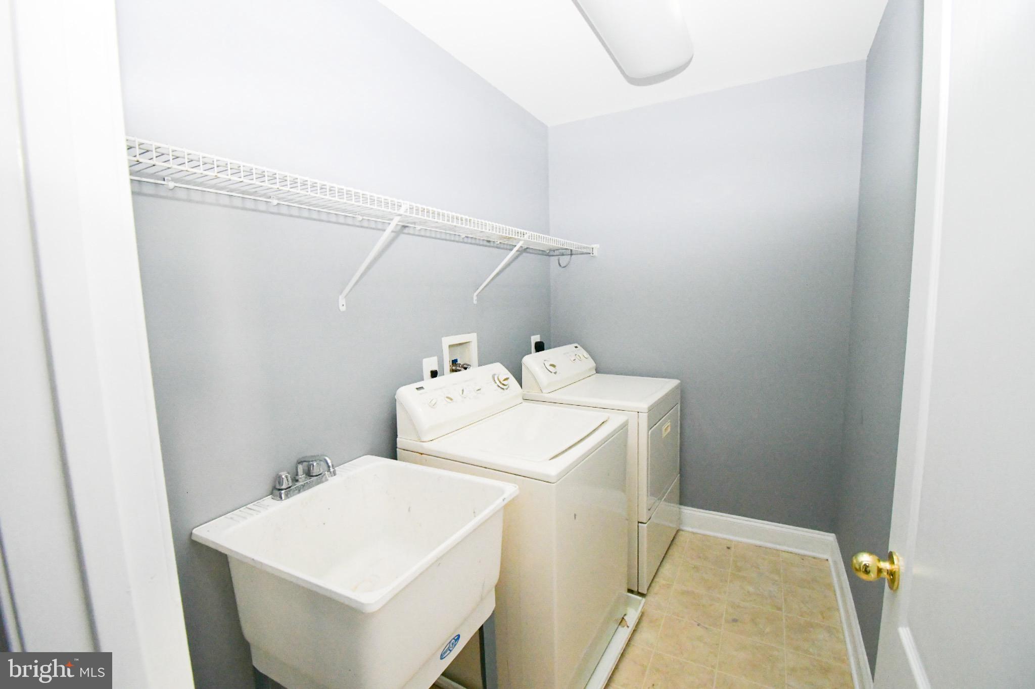 4310 VINTAGE IVY LN
