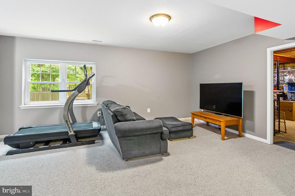 475 Sablewood Dr