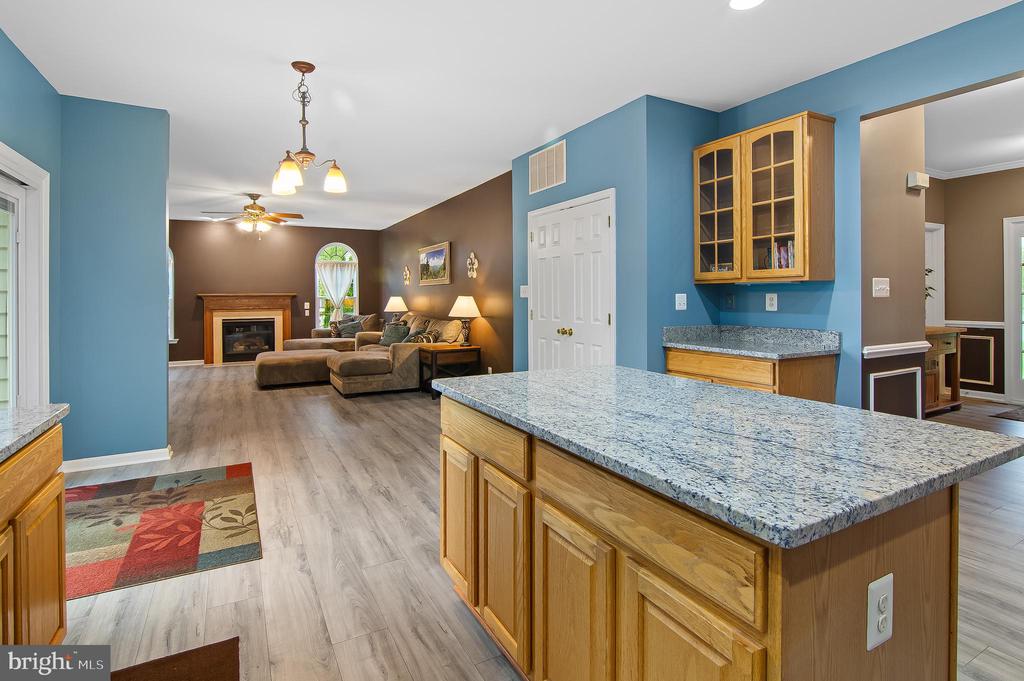 475 Sablewood Dr