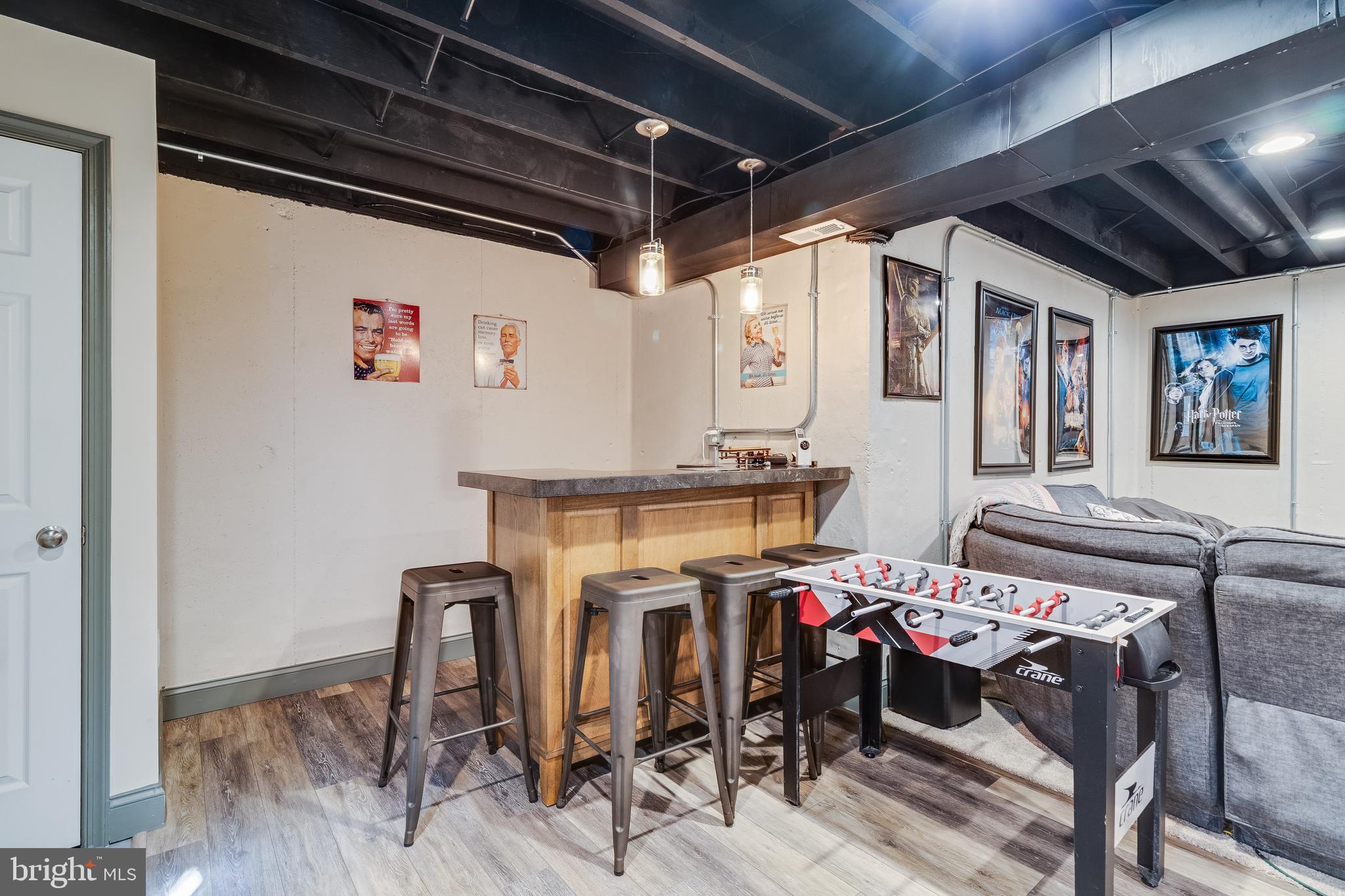 1030 KINGS CREEK DRIVE