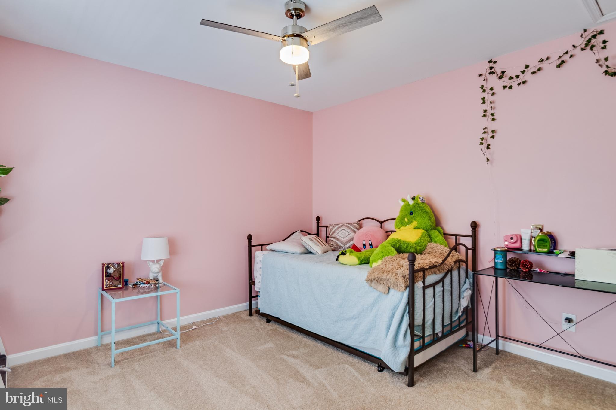 1030 KINGS CREEK DRIVE