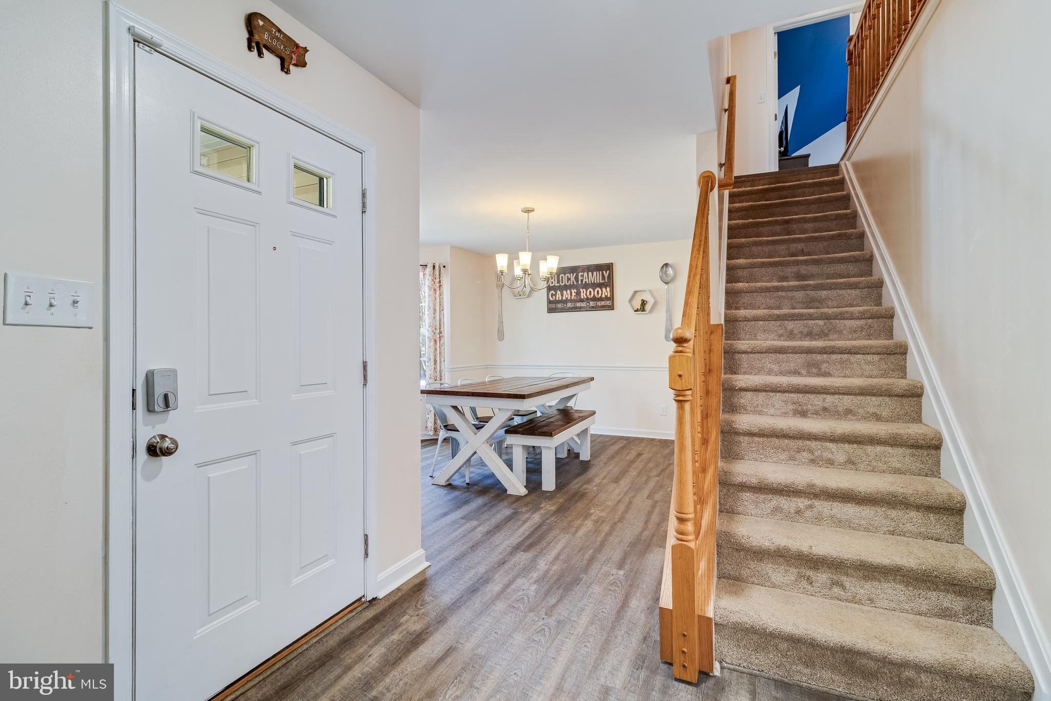 1030 KINGS CREEK DRIVE