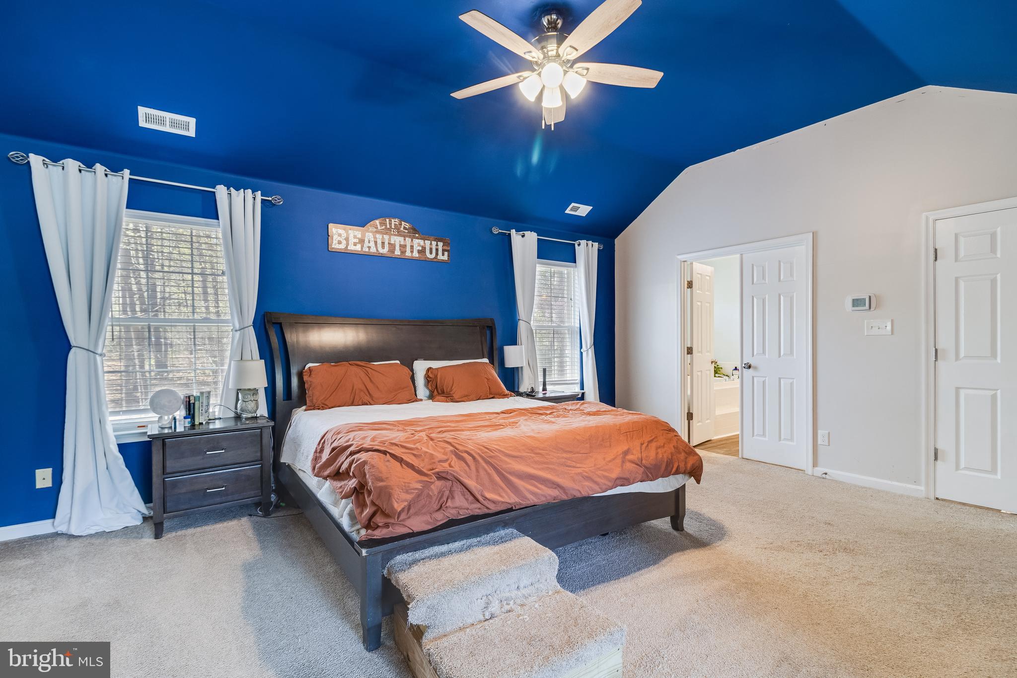 1030 KINGS CREEK DRIVE