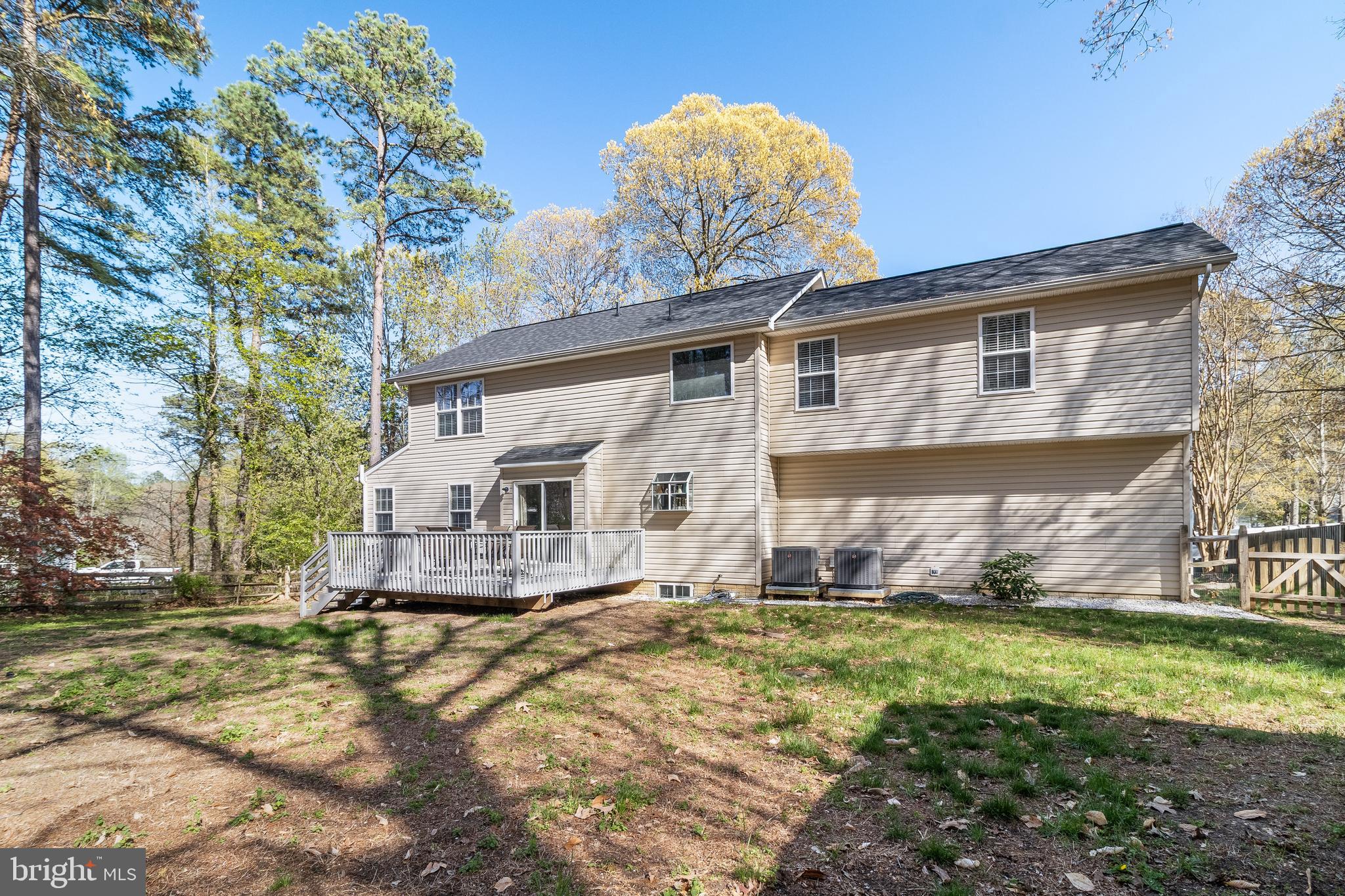 1030 KINGS CREEK DRIVE