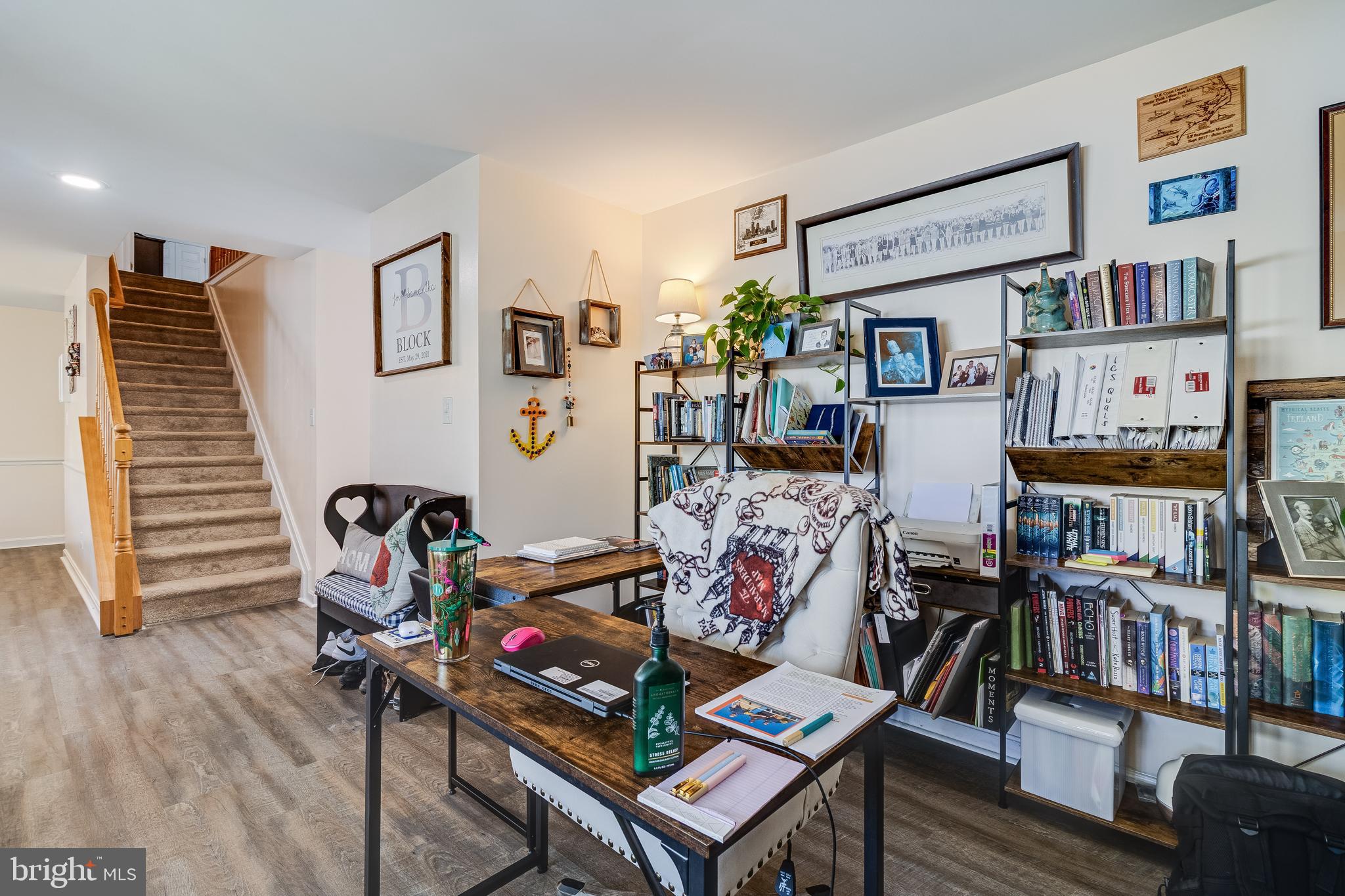 1030 KINGS CREEK DRIVE