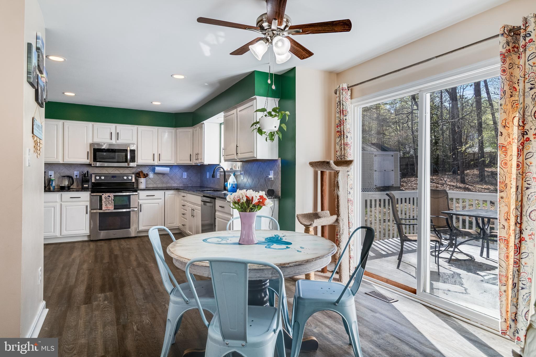 1030 KINGS CREEK DRIVE