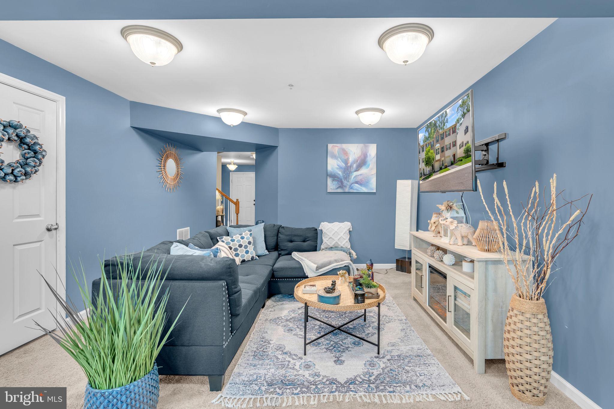 8321 Autumn Crest Ln #2