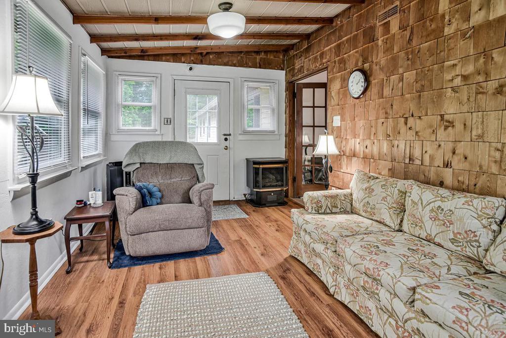 2551 REDBUD LANE