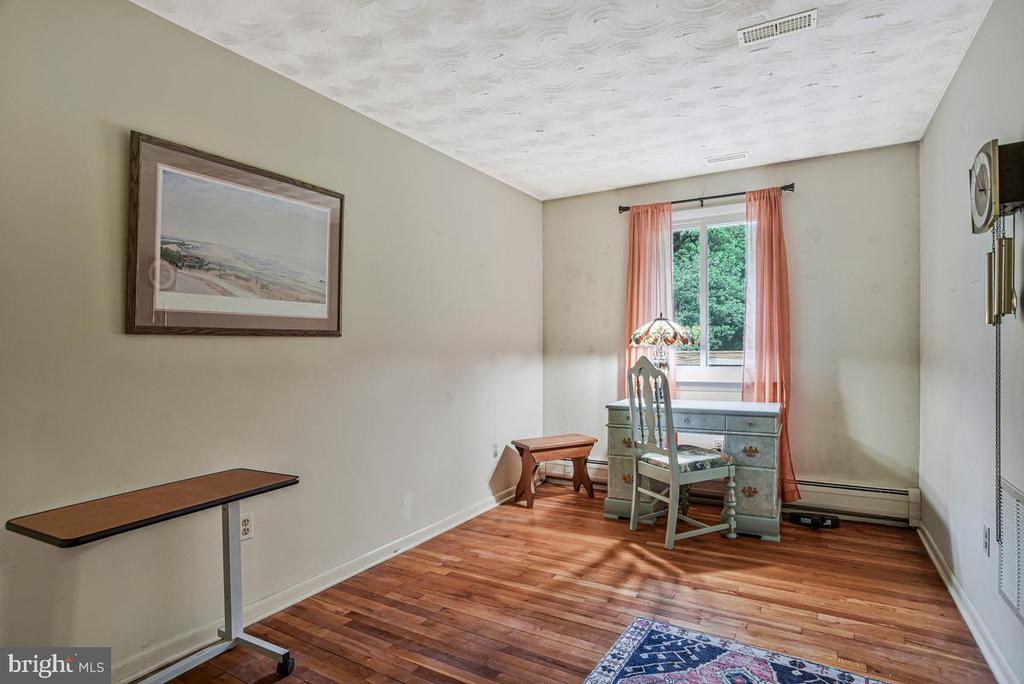 2551 REDBUD LANE