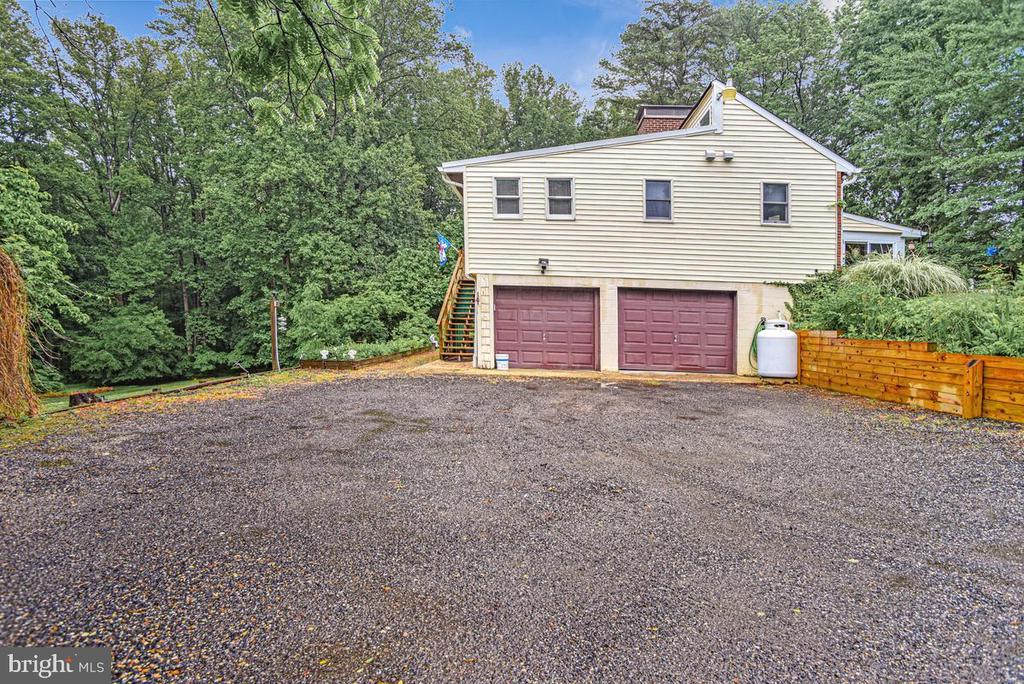 2551 REDBUD LANE