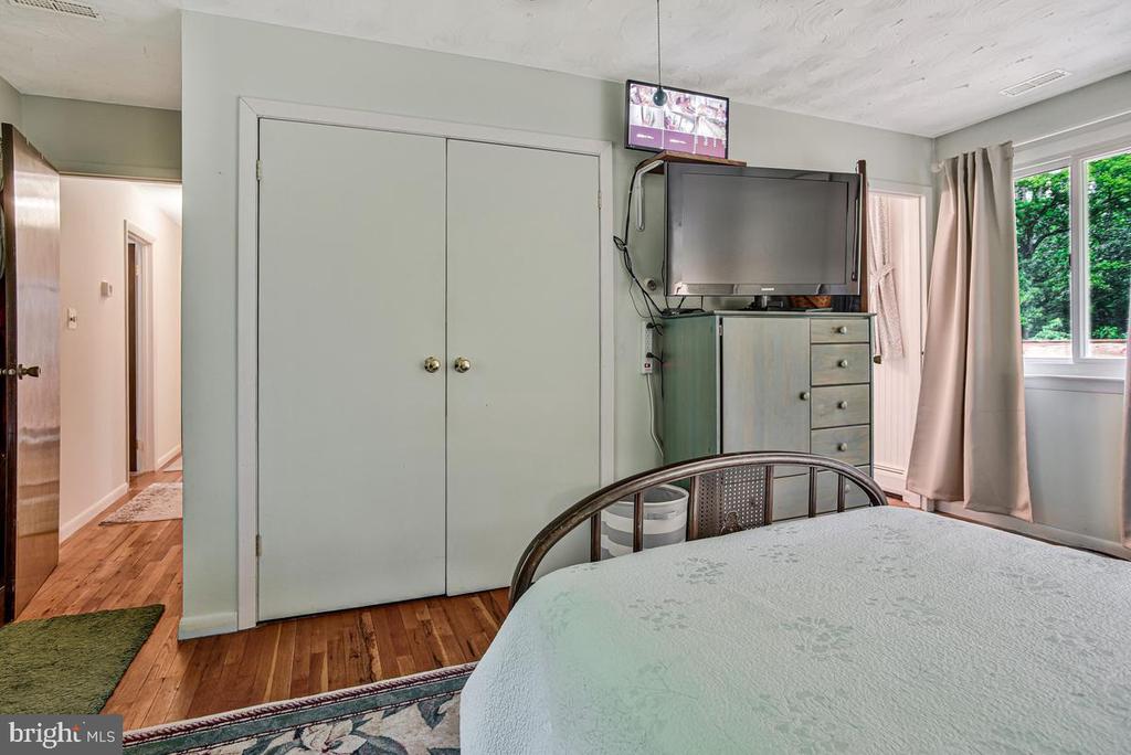 2551 REDBUD LANE
