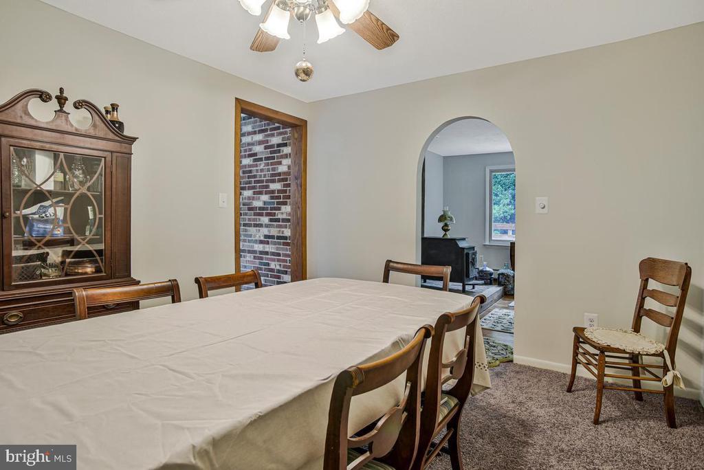2551 REDBUD LANE