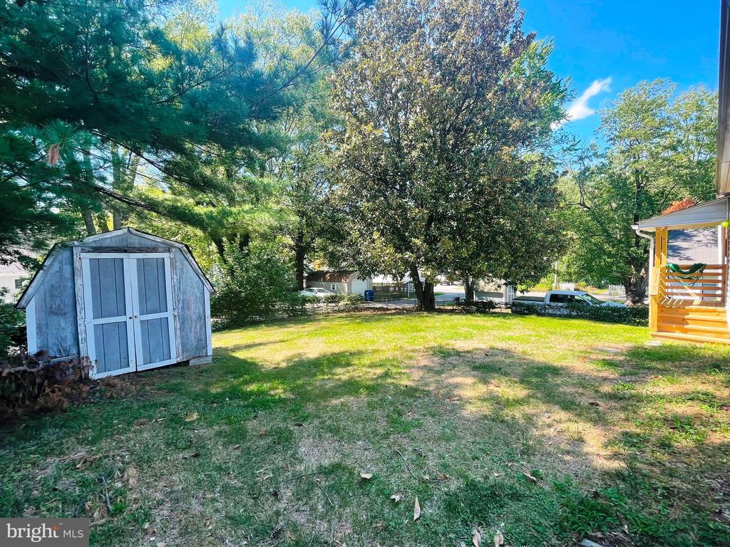 292 DRESSER AVENUE