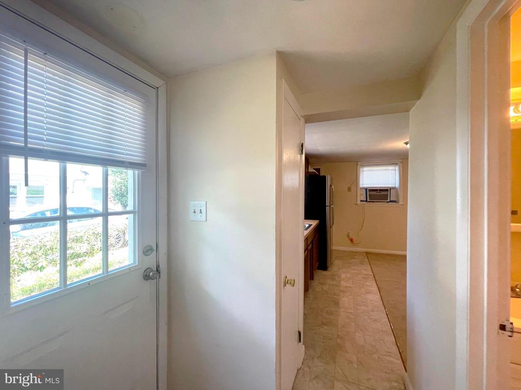 292 DRESSER AVENUE