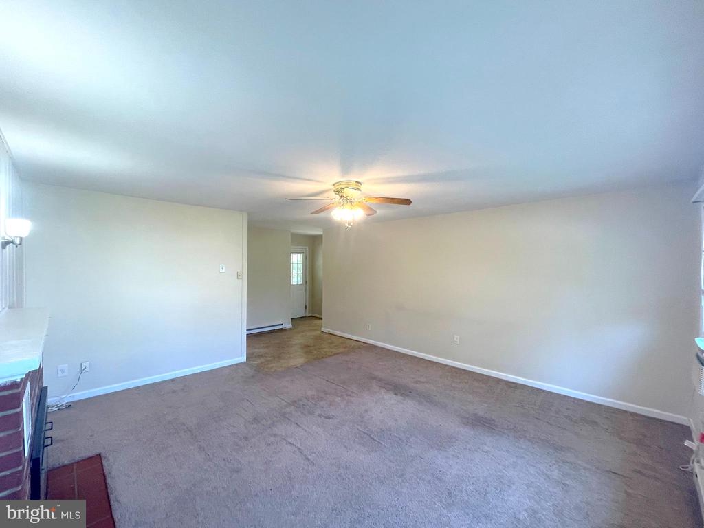 292 DRESSER AVENUE