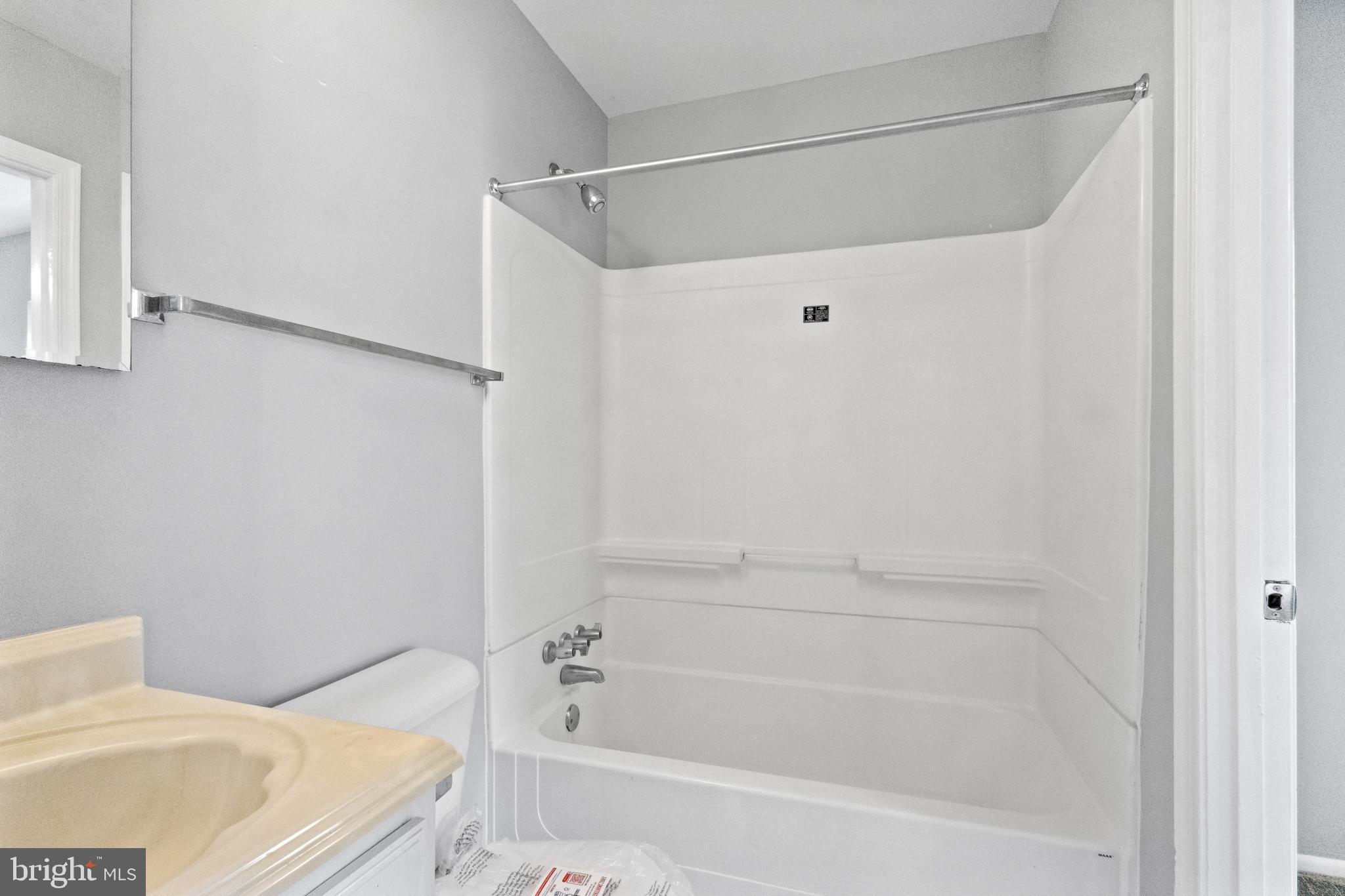 841 INDIAN HEAD AVENUE