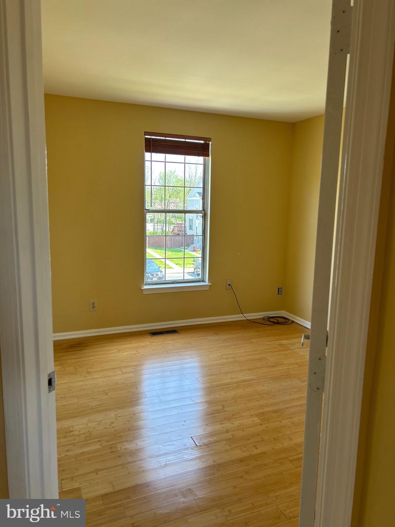 11307-B Golden Eagle Pl