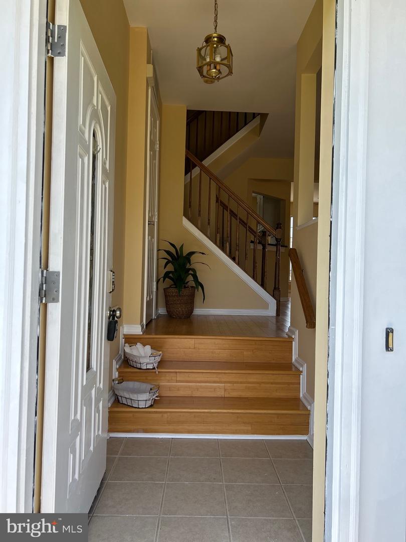 11307-B Golden Eagle Pl