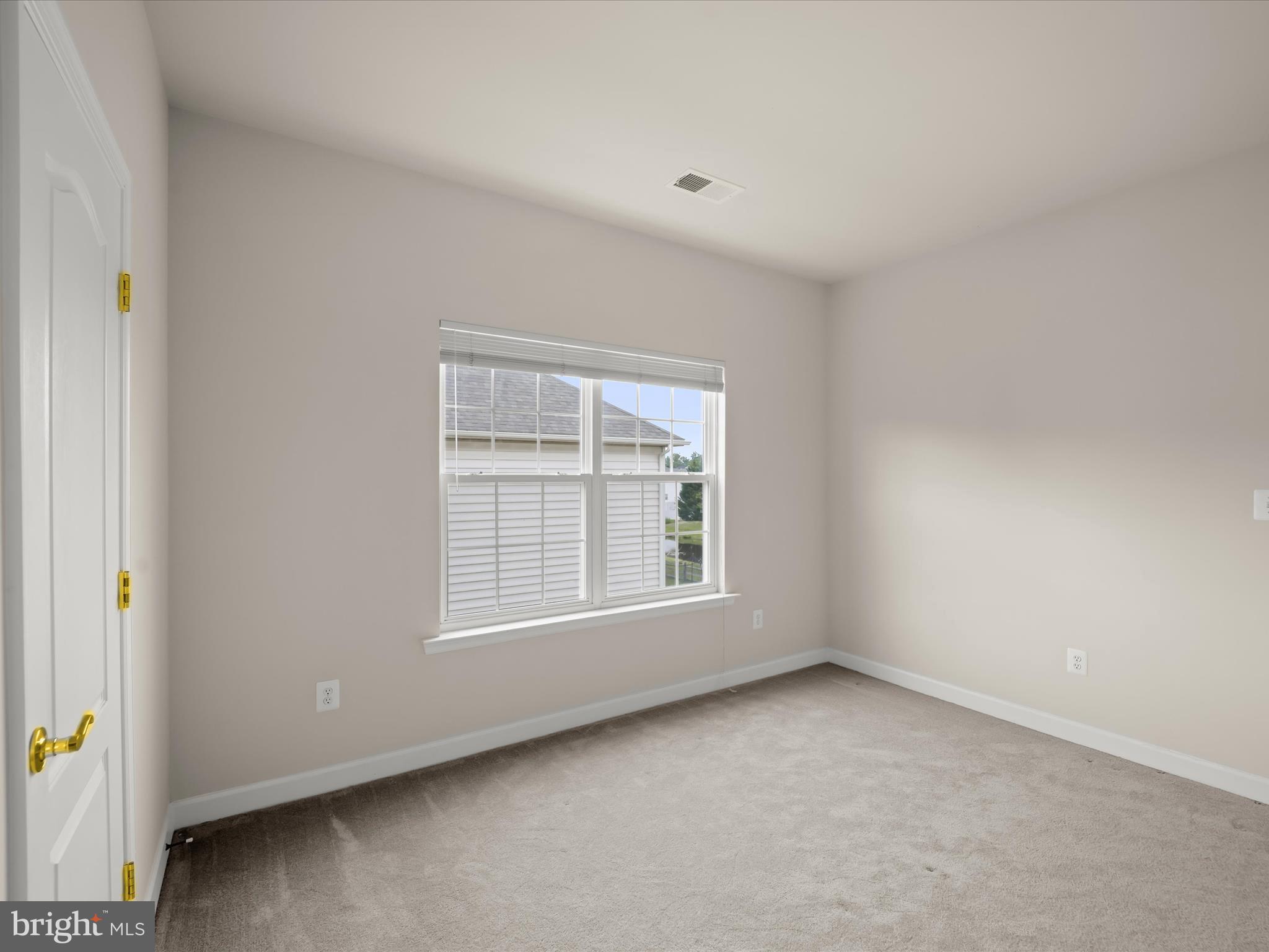 2074 DOWNSHIRE COURT