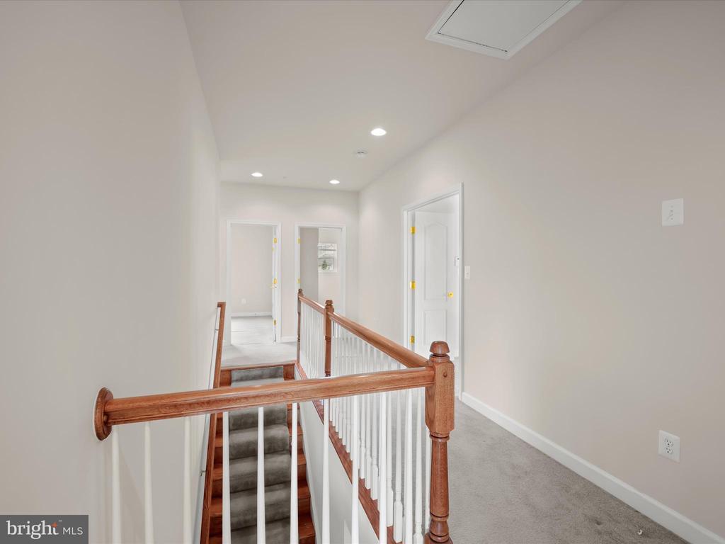 2074 DOWNSHIRE COURT