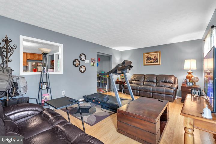 702 University Dr