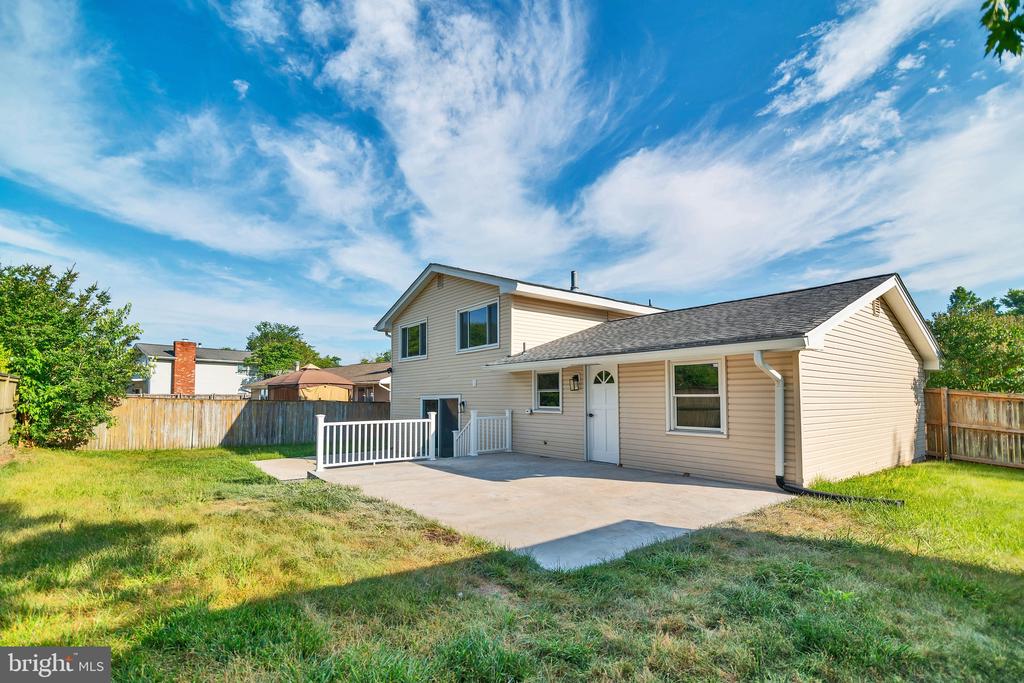 2418 PINEFIELD ROAD