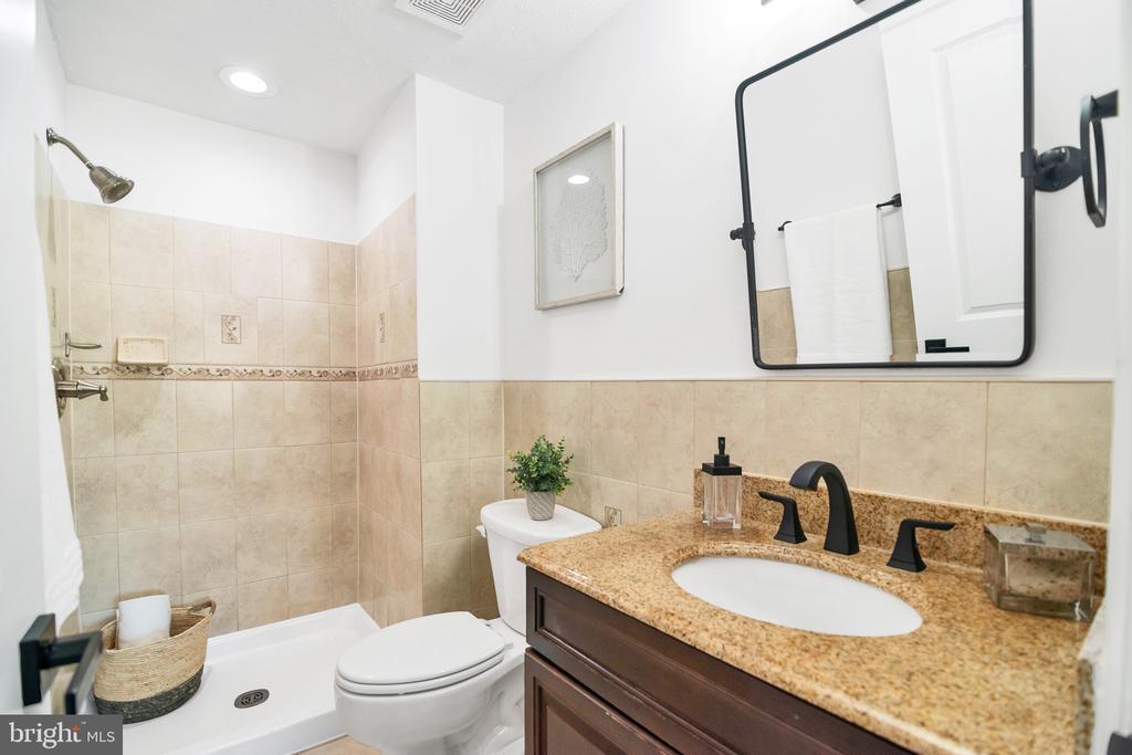 2418 PINEFIELD ROAD