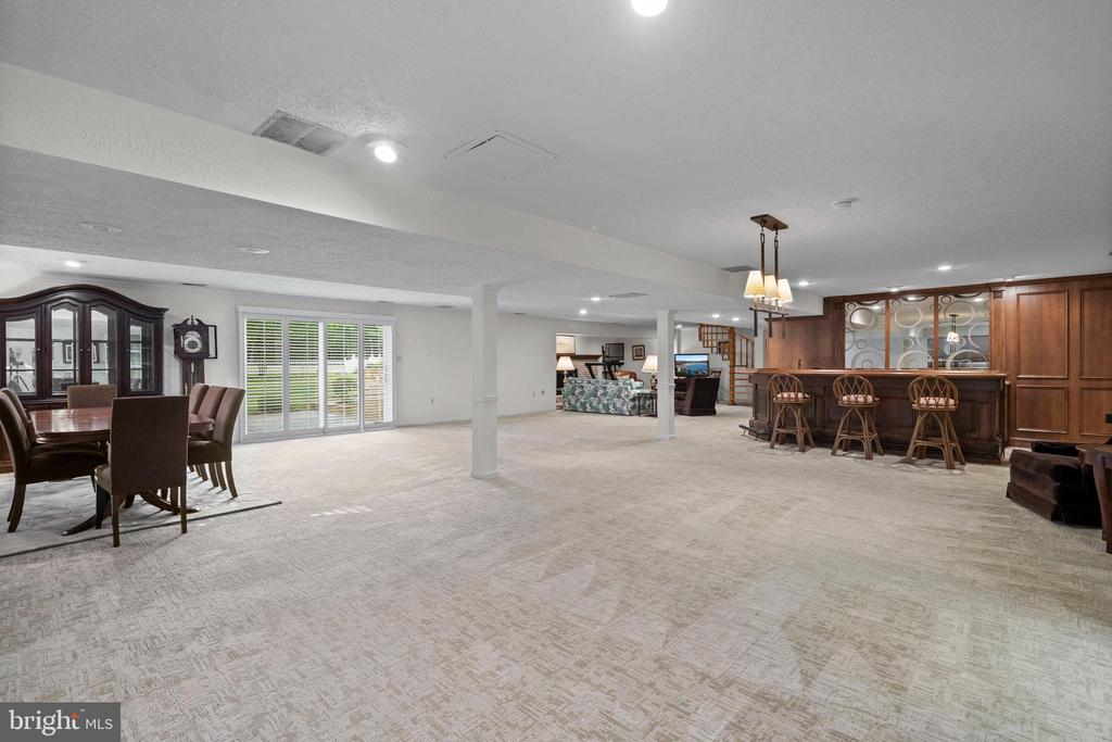 8880 MITCHELL ROAD