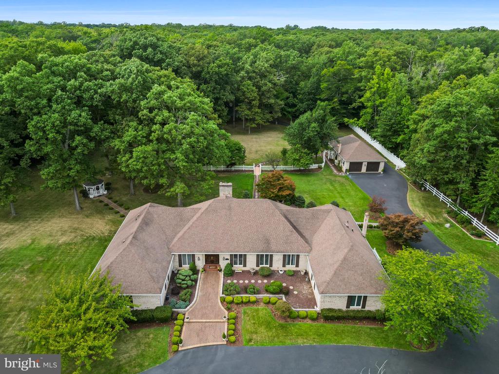8880 MITCHELL ROAD