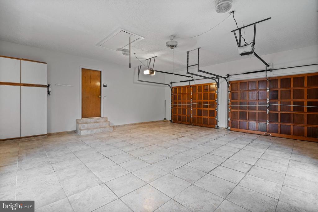 8880 MITCHELL ROAD