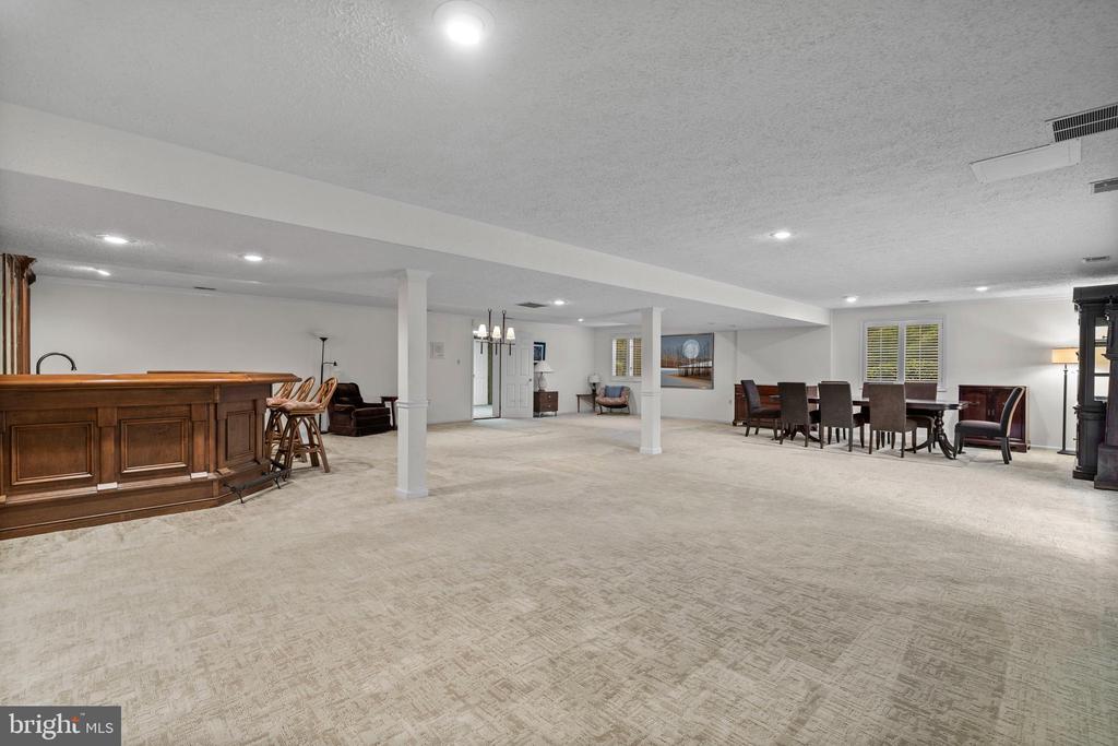 8880 MITCHELL ROAD