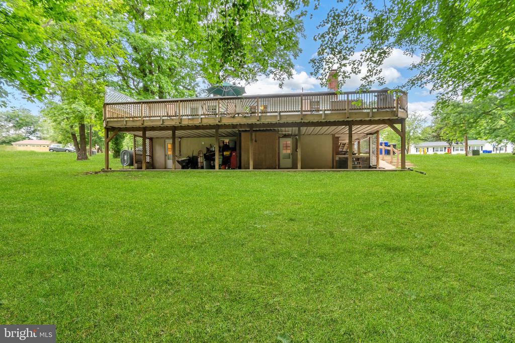 7906 Wicker Ln