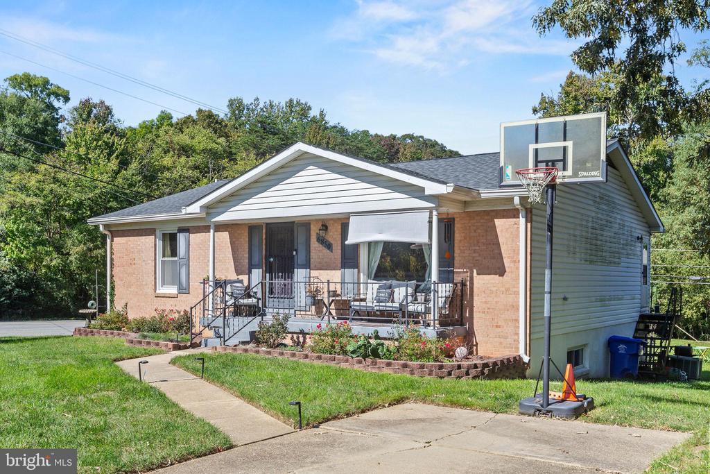 6850 ARBOR LANE