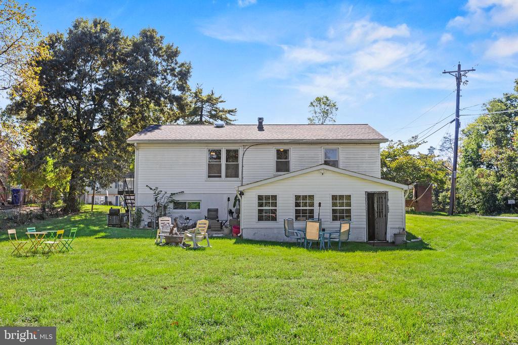 6850 ARBOR LANE
