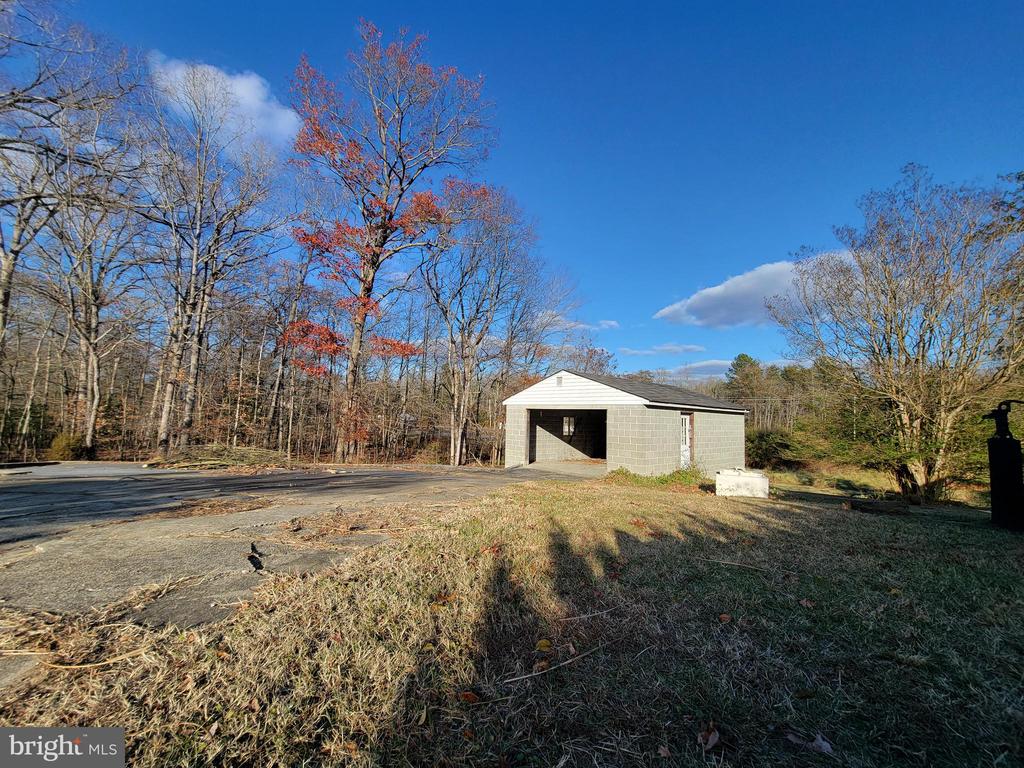 3720 MOUNT PLEASANT ROAD