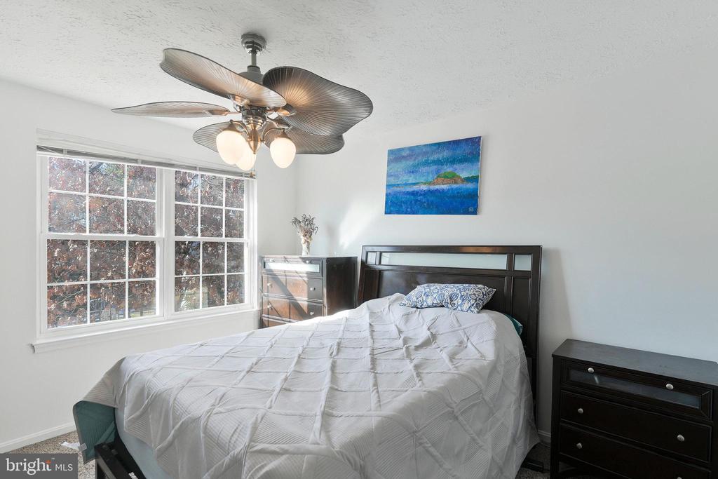 4112 BROADBILL DRIVE
