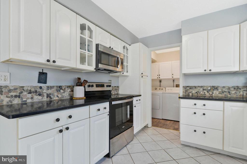 4112 BROADBILL DRIVE