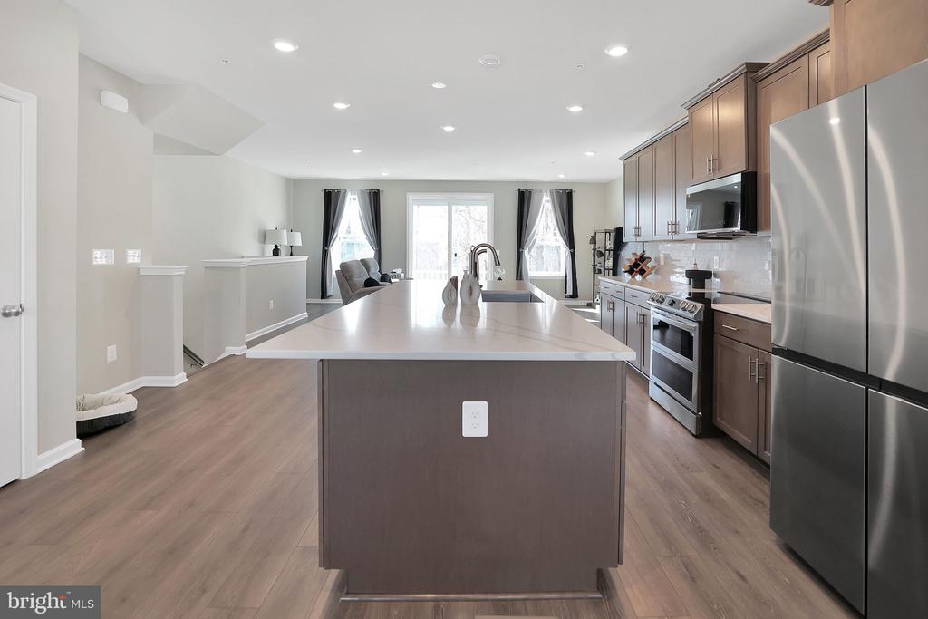 9562 RUTHERGLEN PLACE
