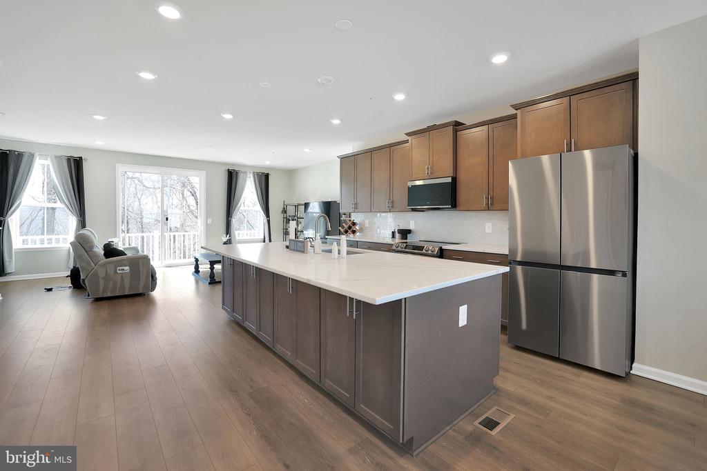 9562 RUTHERGLEN PLACE