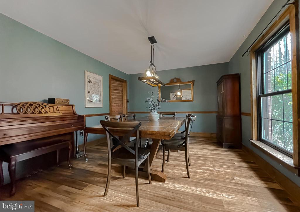 11426 DANUBE COURT