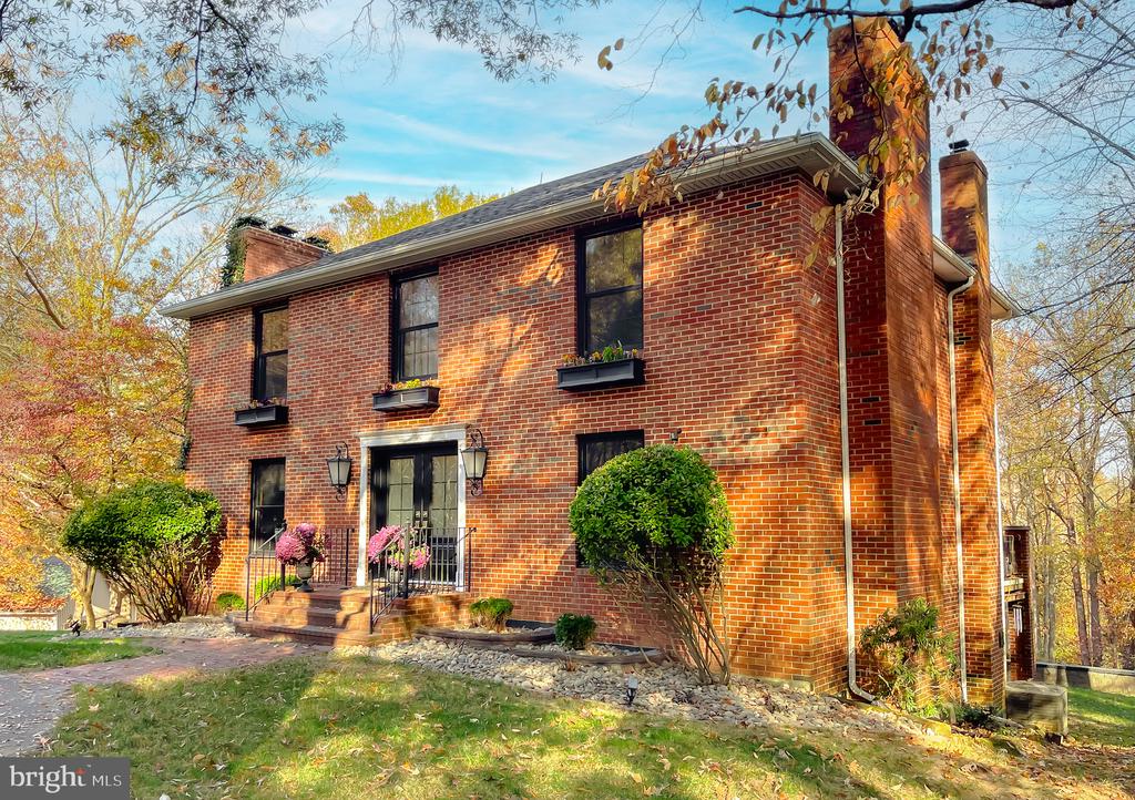 11426 DANUBE COURT