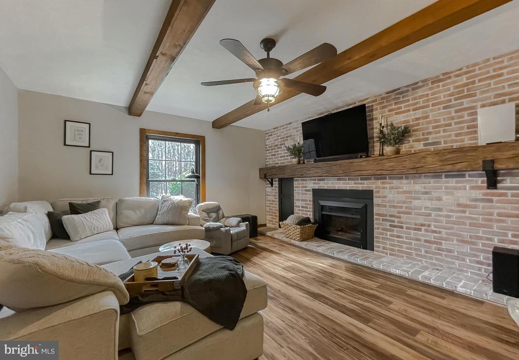 11426 DANUBE COURT