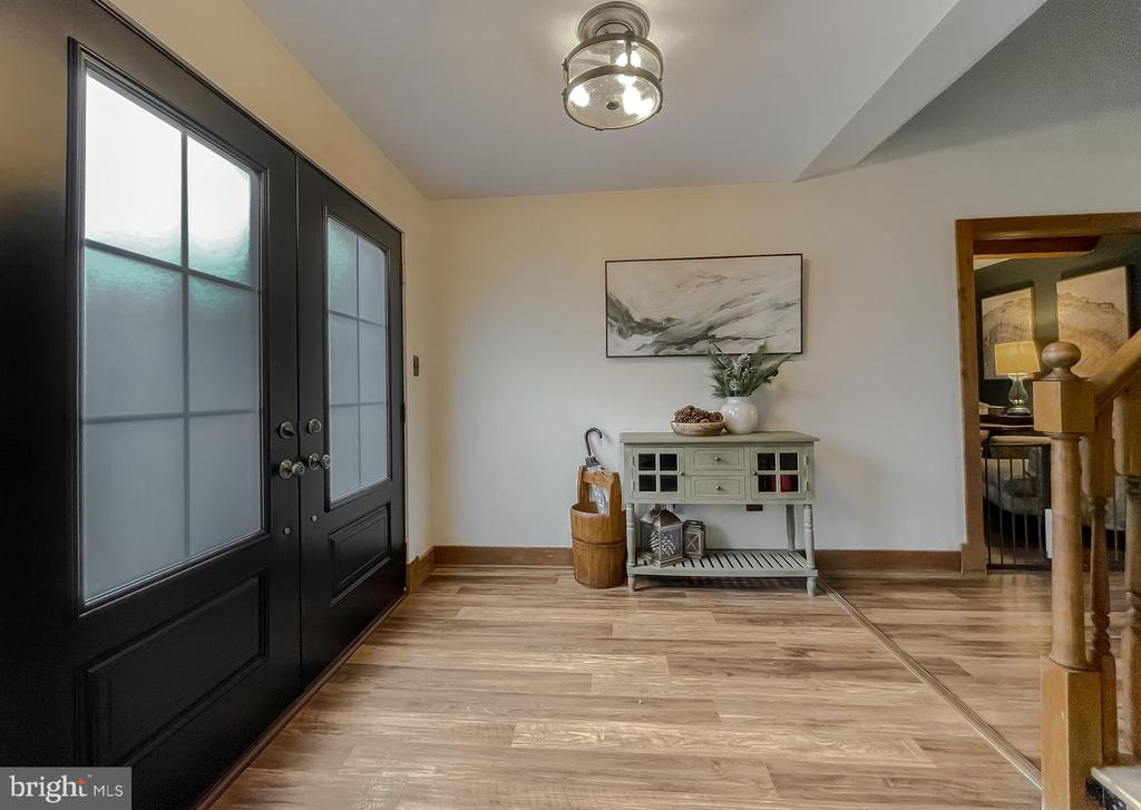 11426 DANUBE COURT