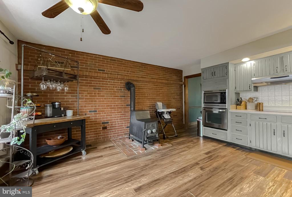 11426 DANUBE COURT
