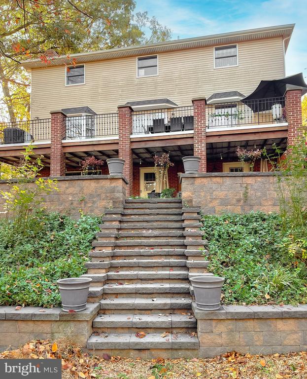 11426 DANUBE COURT