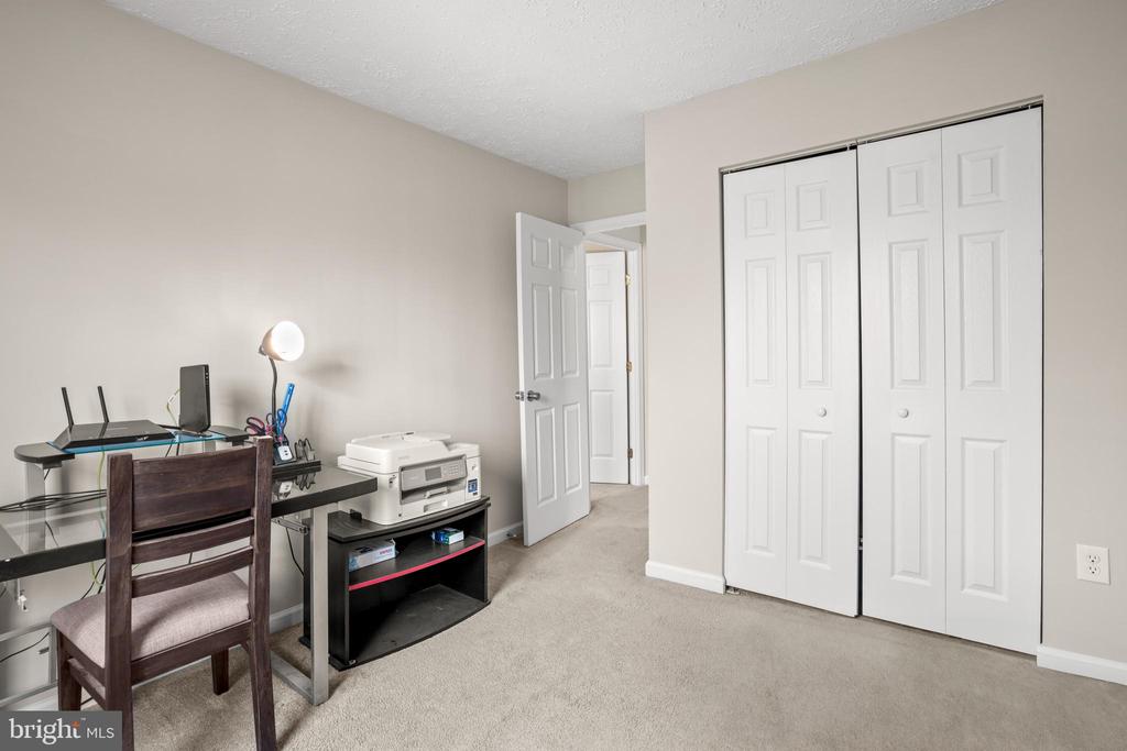 1010 DORSET DRIVE