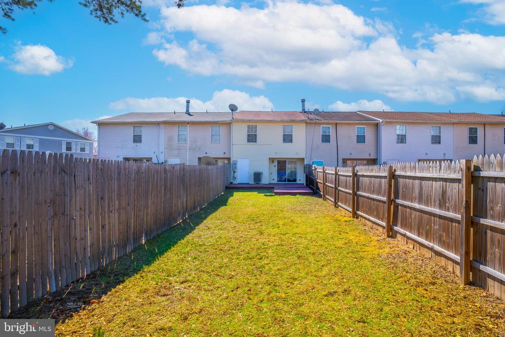 1010 DORSET DRIVE