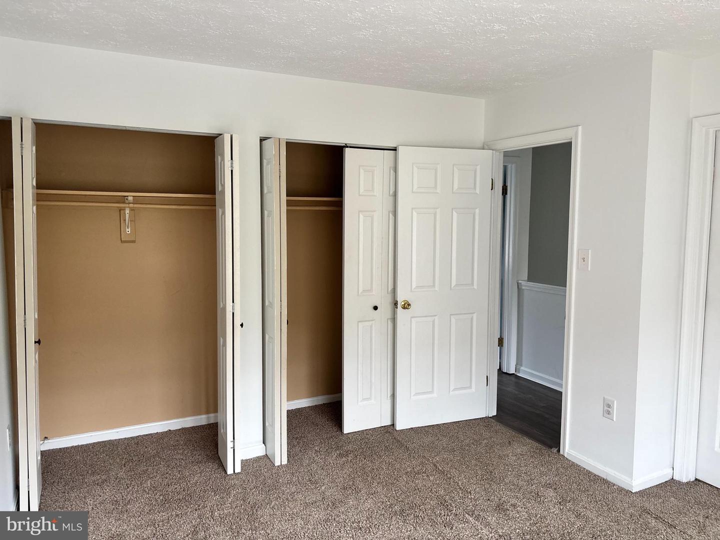 4112 BROADBILL DR