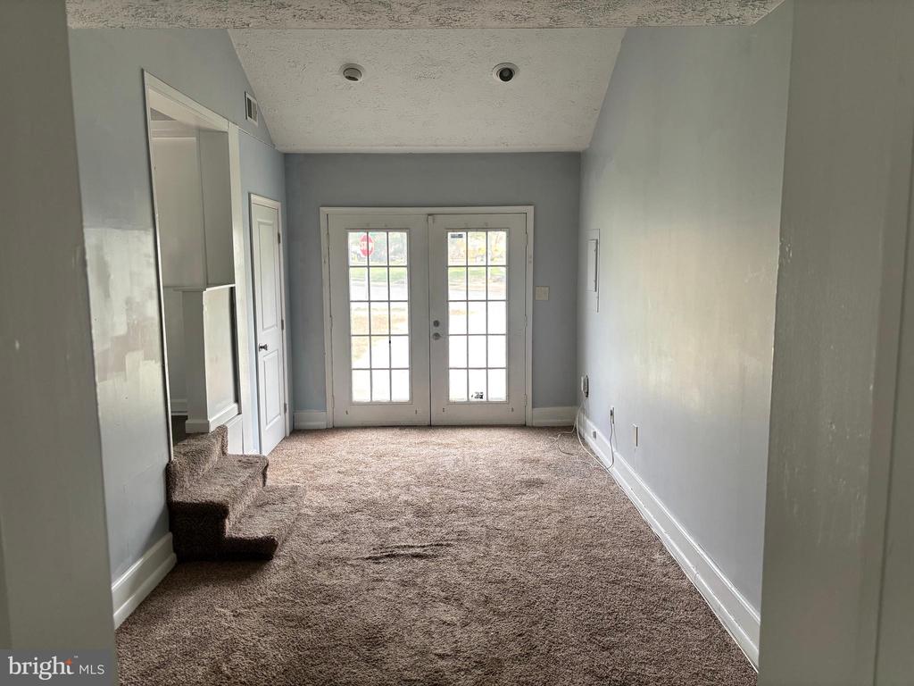 4112 BROADBILL DR